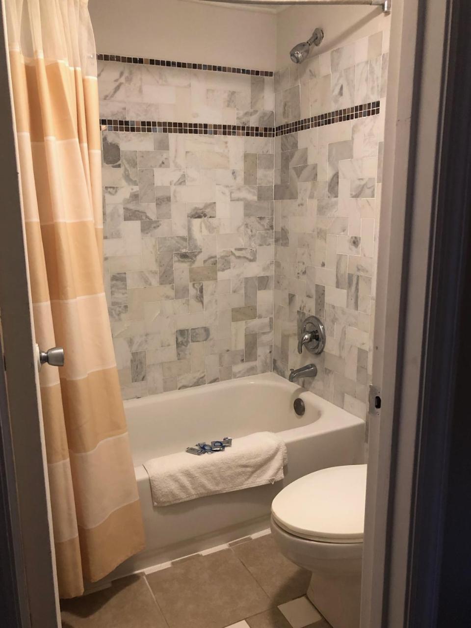 Americas Best Inn - Savannah I-95 Georgetown Extérieur photo